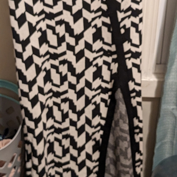 Future Collective Skirt Womens Plus 1X High Rise Slit Pencil Knit Stretch Midi - Picture 5 of 6